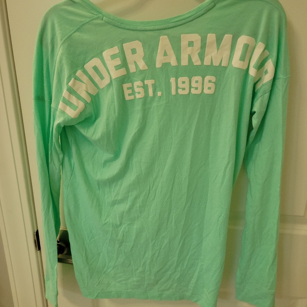Under Armour Long Sleeve Tee XS